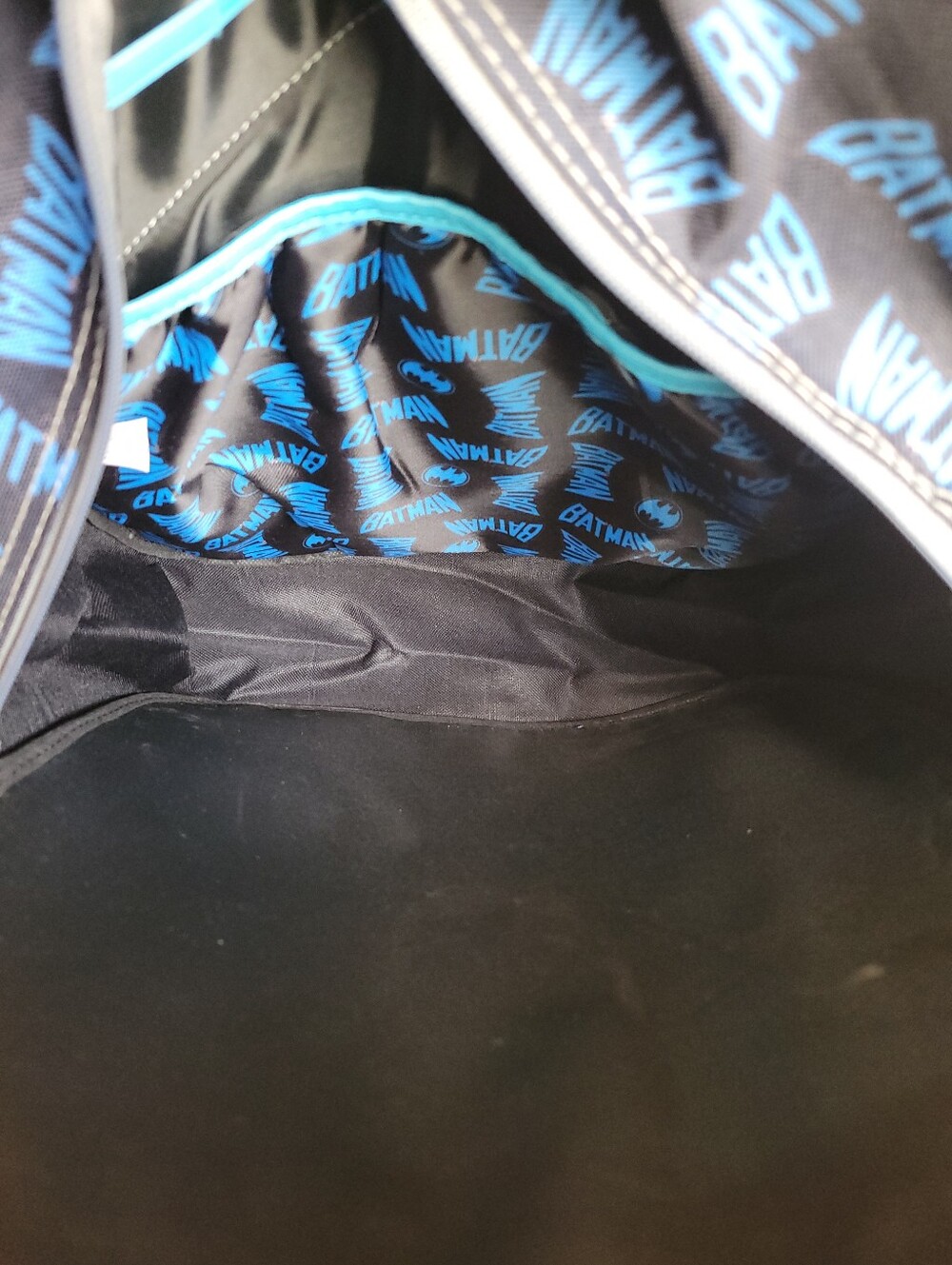 Batman Backpack - Picture 5 of 5